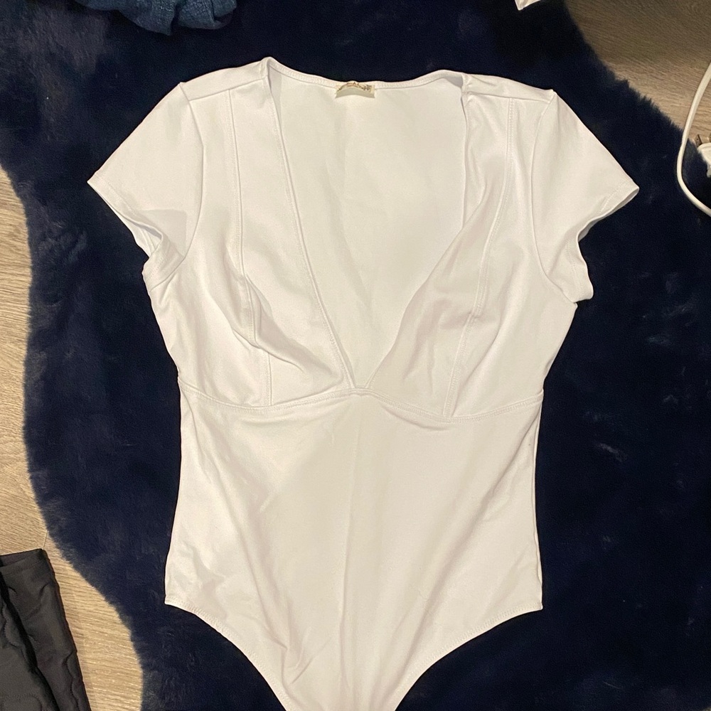 Free People White Short Sleeve Deep V Bodysuit